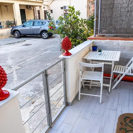 Casetta Bella Nonna Rosetta Apartment Mondello